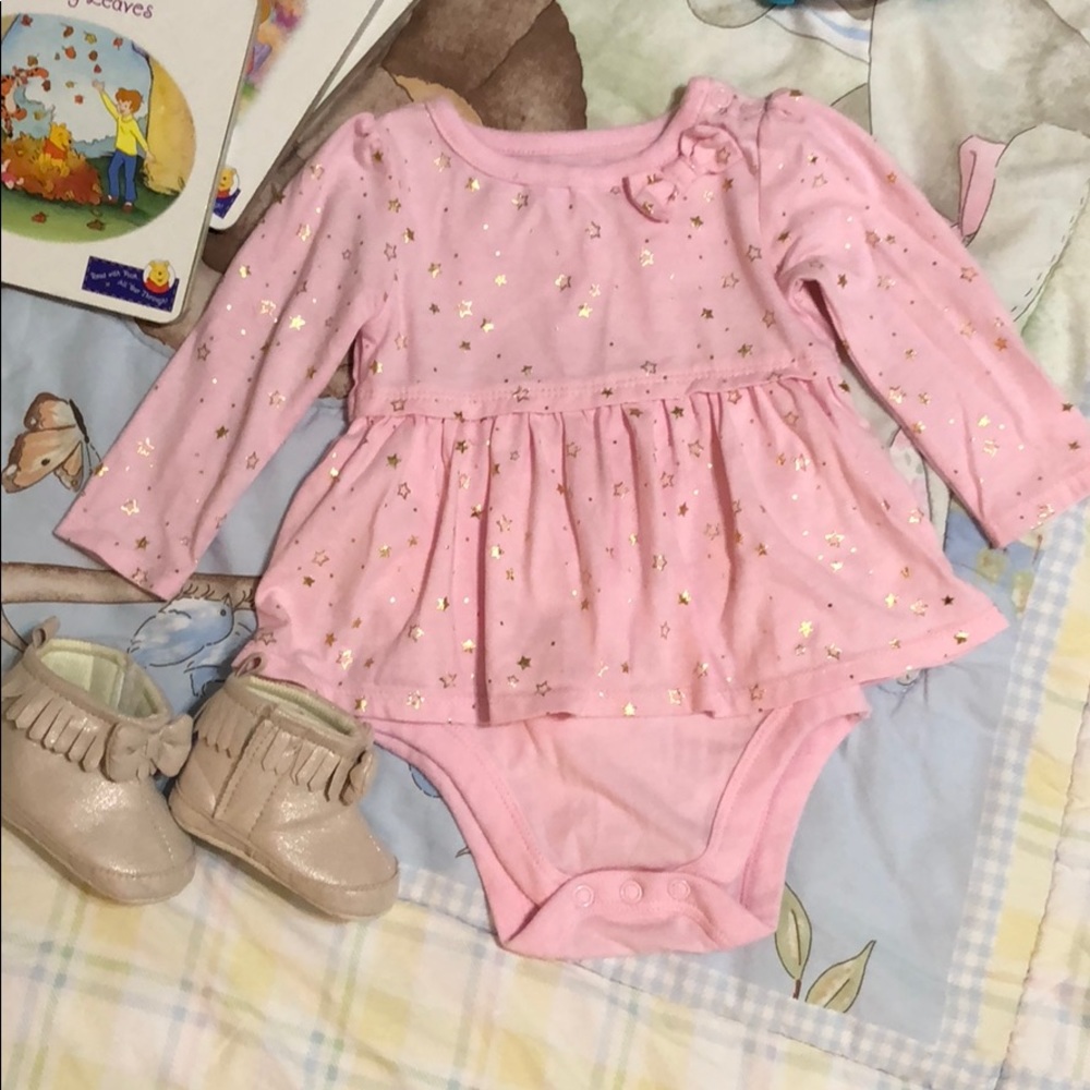 Baby Girl Bundle Onesie and Moccasins 3-6 Months